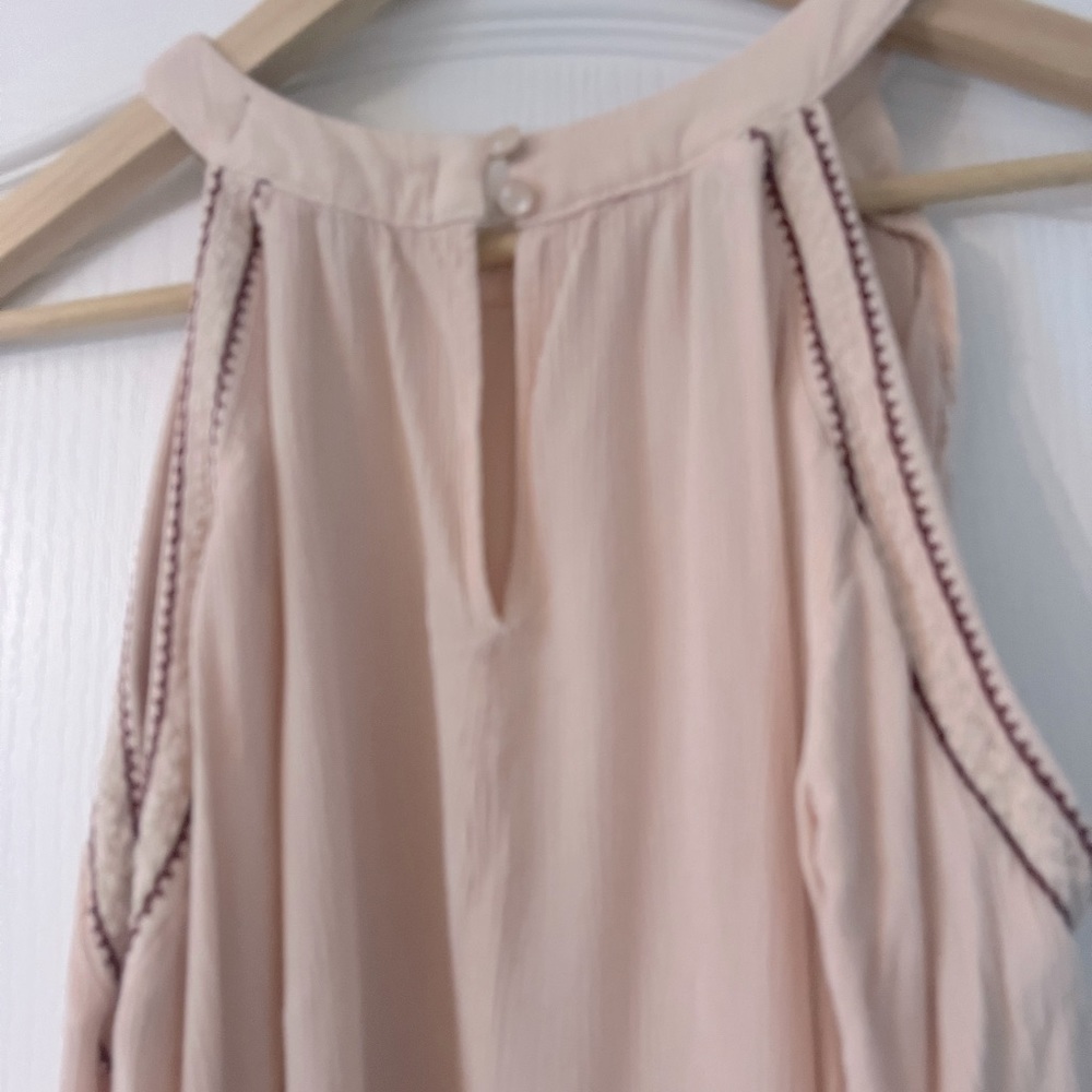 Ash & Violet Lace Cold Shoulder Pink Top Small - Picture 8 of 9